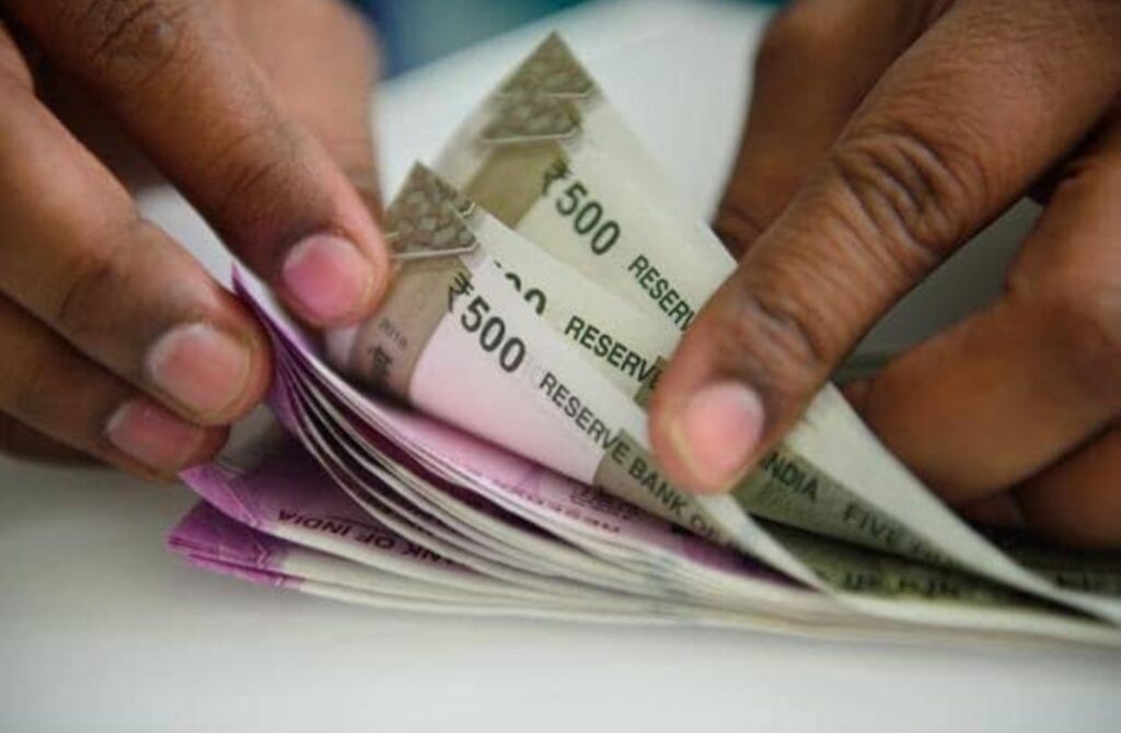 आज खुले रहेंगे बैंक, अगस्त माह का पांचवा शनिवार