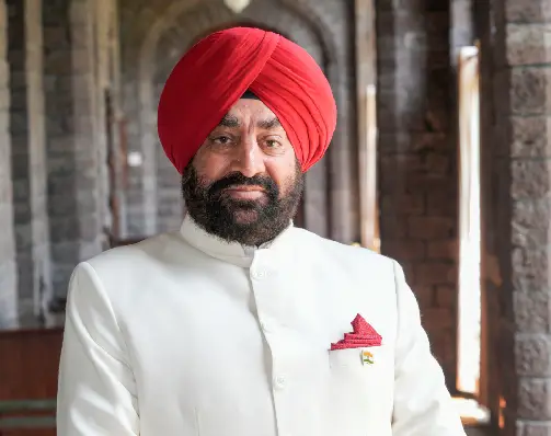 राज्यपाल लेफ्टिनेंट जनरल गुरु‍मीत सिंह