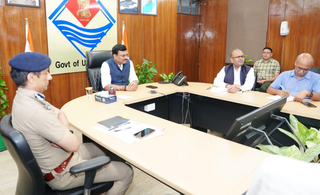 उत्तराखंड की ग्लेशियर झीलों पर लगेेंगे सेंसर, होगी रियल-टाइम निगरानी