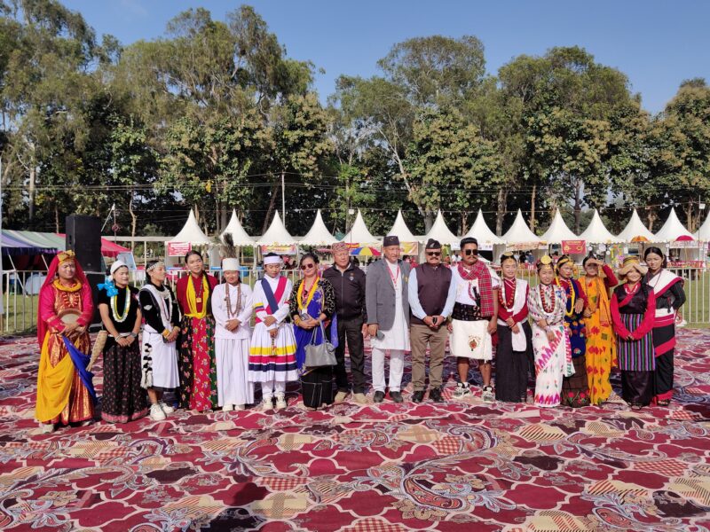 मानव श्रृंखला पदयात्रा के साथ शुरू हुआ गोरखा दशै–दीपावली महोत्सव एवं राजकीय मेला 2025